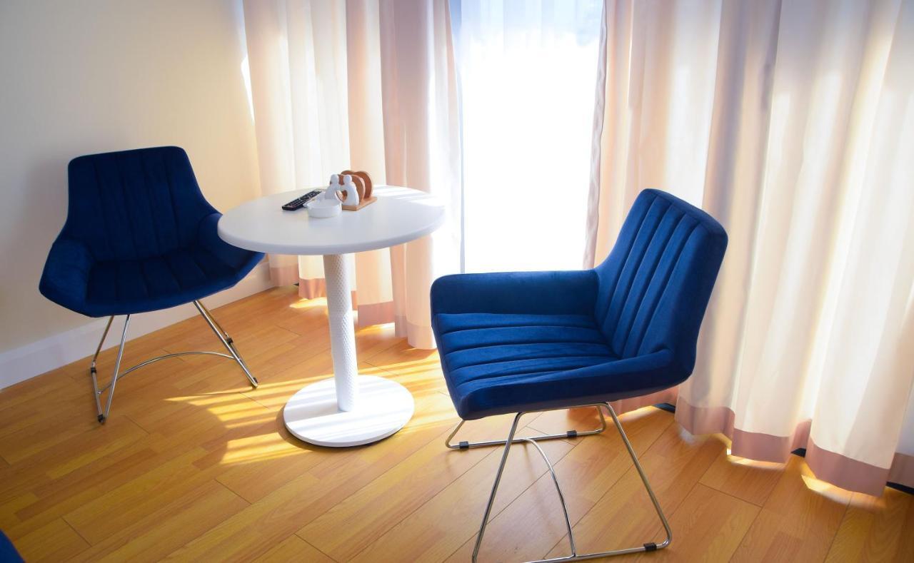 Batumi Concept Hotel Buitenkant foto