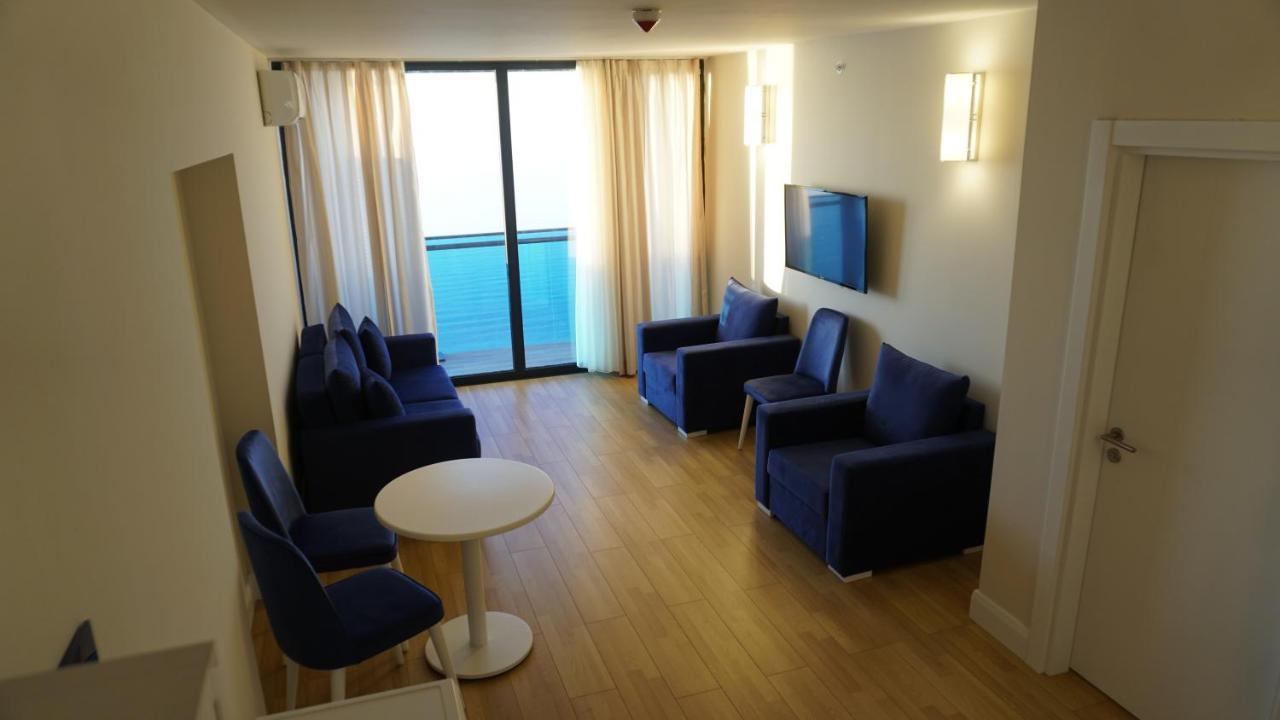 Batumi Concept Hotel Buitenkant foto